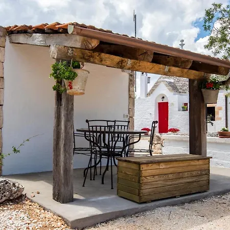 I Trulli Degli Ulivi * Locorotondo